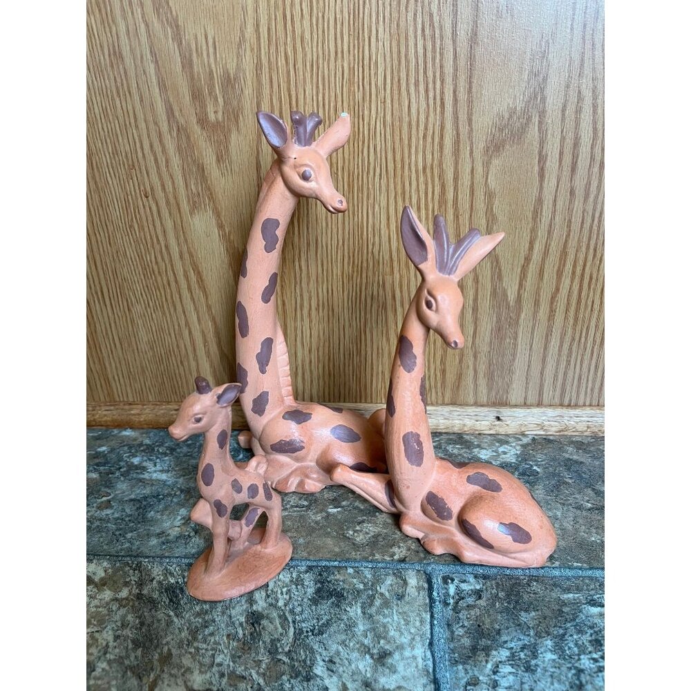 Vintage 1965 Set Of 3 Handmade Ceramic Giraffes 2 Seating 1 Standing Orange